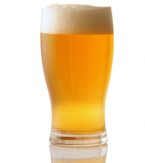 Da mesma forma que os vinhos, as cervejas tamb�m pedem cuidados na hora de serem combinadas com a alimenta��o. De acordo com o estilo, elas acentuam ou prejudicam o sabor dos pratos e precisam de aten��o na hora de ir � mesa. 